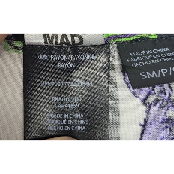 Beetlejuice striped all over print horror button front short sleeve party shirt - Picture 4 of 6